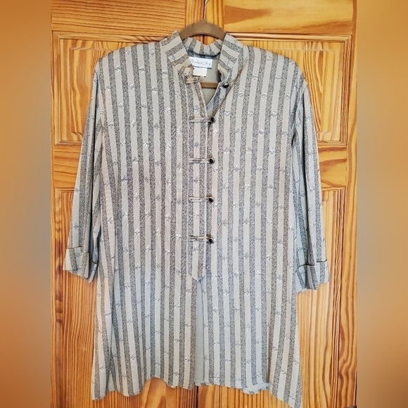 Retro Button Front Striped Blazer - Picture 5 of 10